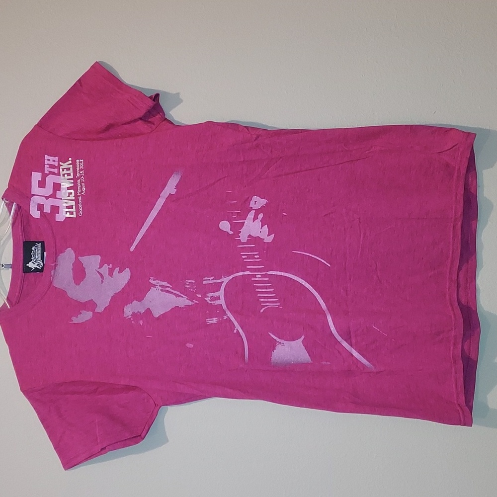 Graceland  Elvis 2012 35th Anniversary tee shirt NWOT